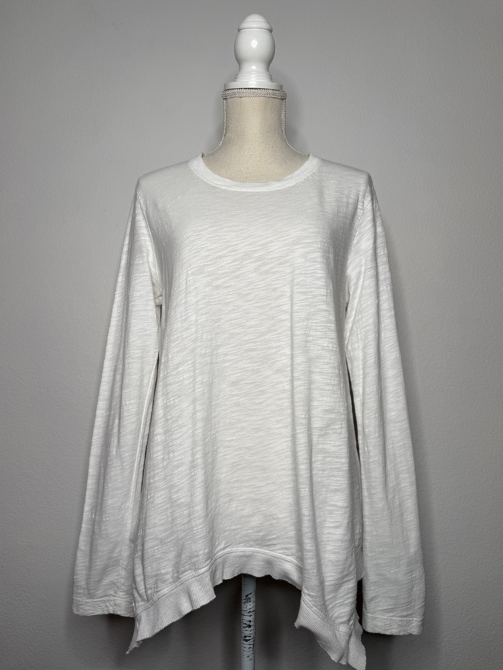 Wilt White Long Sleeve Crewneck Top Uneven Hem 100% Cotton Slub Knit Size M